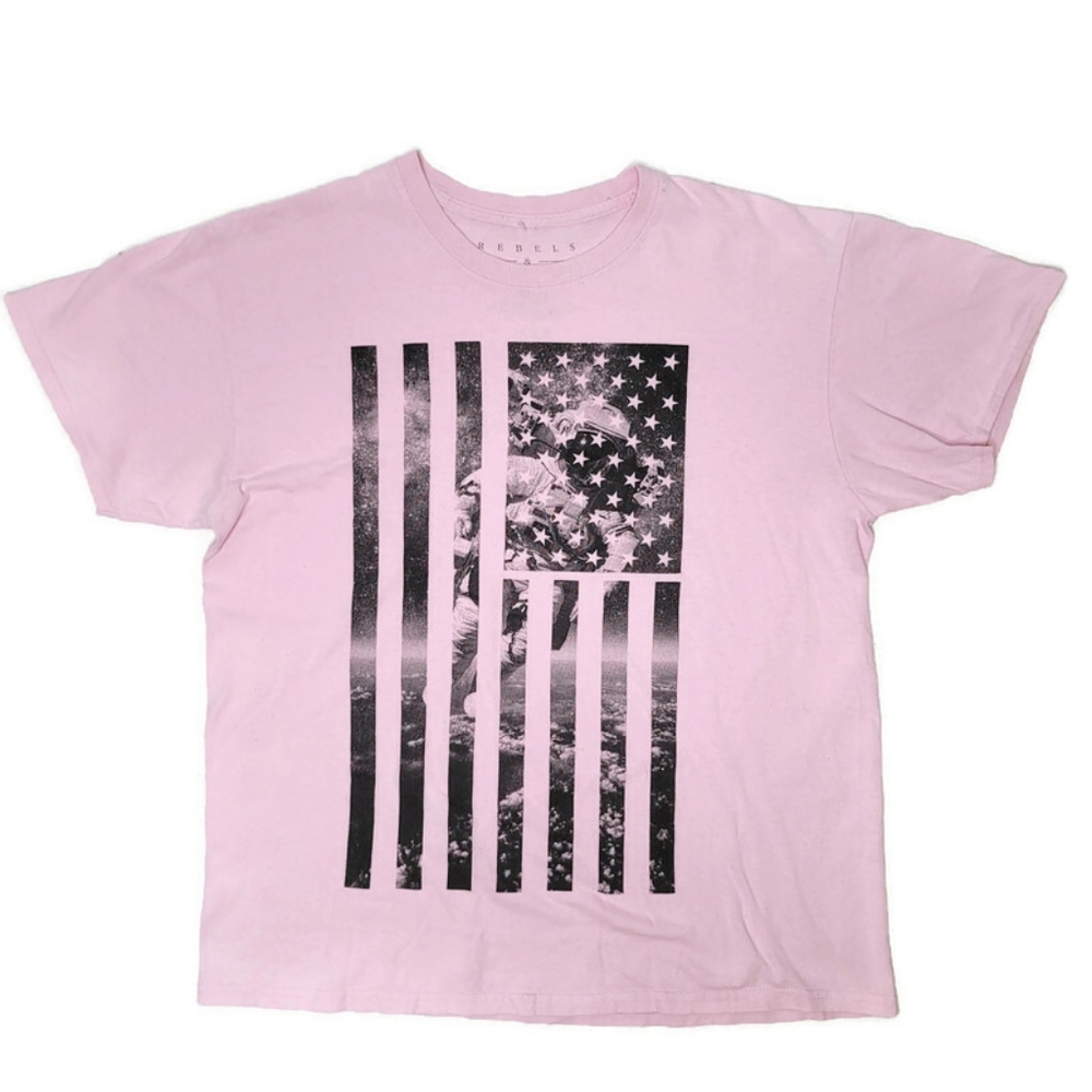 Rebels and nomads flag and astronaut pink shirt size large.